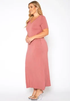 Plus Size V-Neck Short Sleeve Maxi Dress With Pockets -Asoph Fashion Shop 2011149 186 2