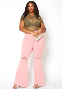 Vibrant Plus Size Knee Distressed Retro Bell Bottom Jean