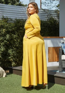 Plus Size Classic Square Neck Long Sleeve Maxi Dress -Asoph Fashion Shop 2014193 159 4