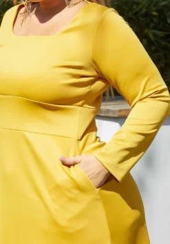 Plus Size Classic Square Neck Long Sleeve Maxi Dress -Asoph Fashion Shop 2014193 159 5