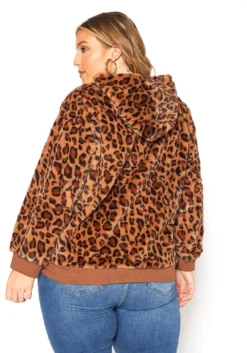 Asoph Plus Size Leopard Fleece Top -Asoph Fashion Shop 2016387 361 2