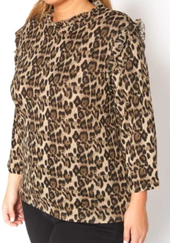 Asoph Plus Size Leopard Print Ruffle Knit Top -Asoph Fashion Shop 2016388 361 4