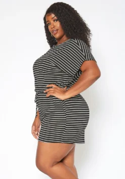 Asoph Plus Size Striped Relaxed Fit Romper -Asoph Fashion Shop 2017629 001 1