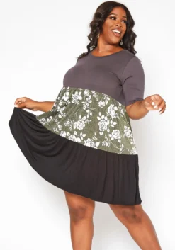 Asoph Plus Size Rose Floral Color Block Mini Dress