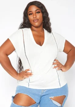 Asoph Plus Size Crochet Hem V Neck Shirt