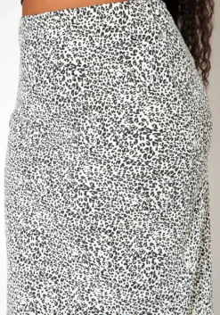 Asoph Plus Size Leopard Print High Waist Midi Skirt -Asoph Fashion Shop 2018052 172 4