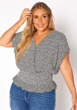 Asoph Plus Size Dainty Floral Print Smocked Blouse