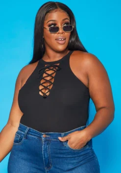 Plus Size Cross Lace Front Tank Top