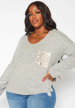 Plus Size Snakeskin Pocket Hem Long Sleeve Shirt