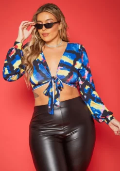 Plus Size Abstract Print Tie Front Crop Top
