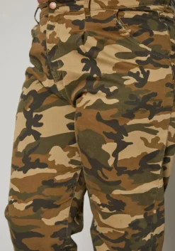 Plus Size Camo Print High Waist Mom Jeans -Asoph Fashion Shop 2019594 354 4