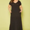 Plus Size Short Sleeve Flare Maxi Dress