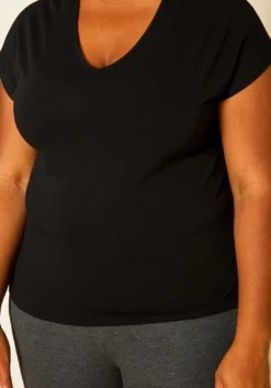 Plus Size Embroidered V-Neck Top -Asoph Fashion Shop 2019974 001 5