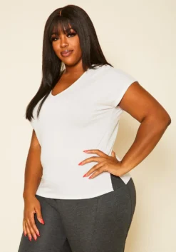 Plus Size Embroidered V-Neck Top -Asoph Fashion Shop 2019974 003 3