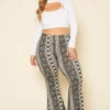 Plus Size Paisley Print Flare Leggings
