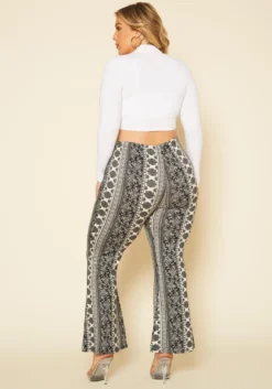 Plus Size Paisley Print Flare Leggings -Asoph Fashion Shop 2020117 001 3