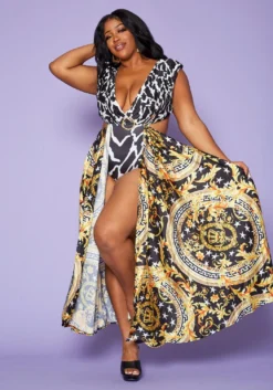 Plus Size Greca Artwork Abstract Swimsuit