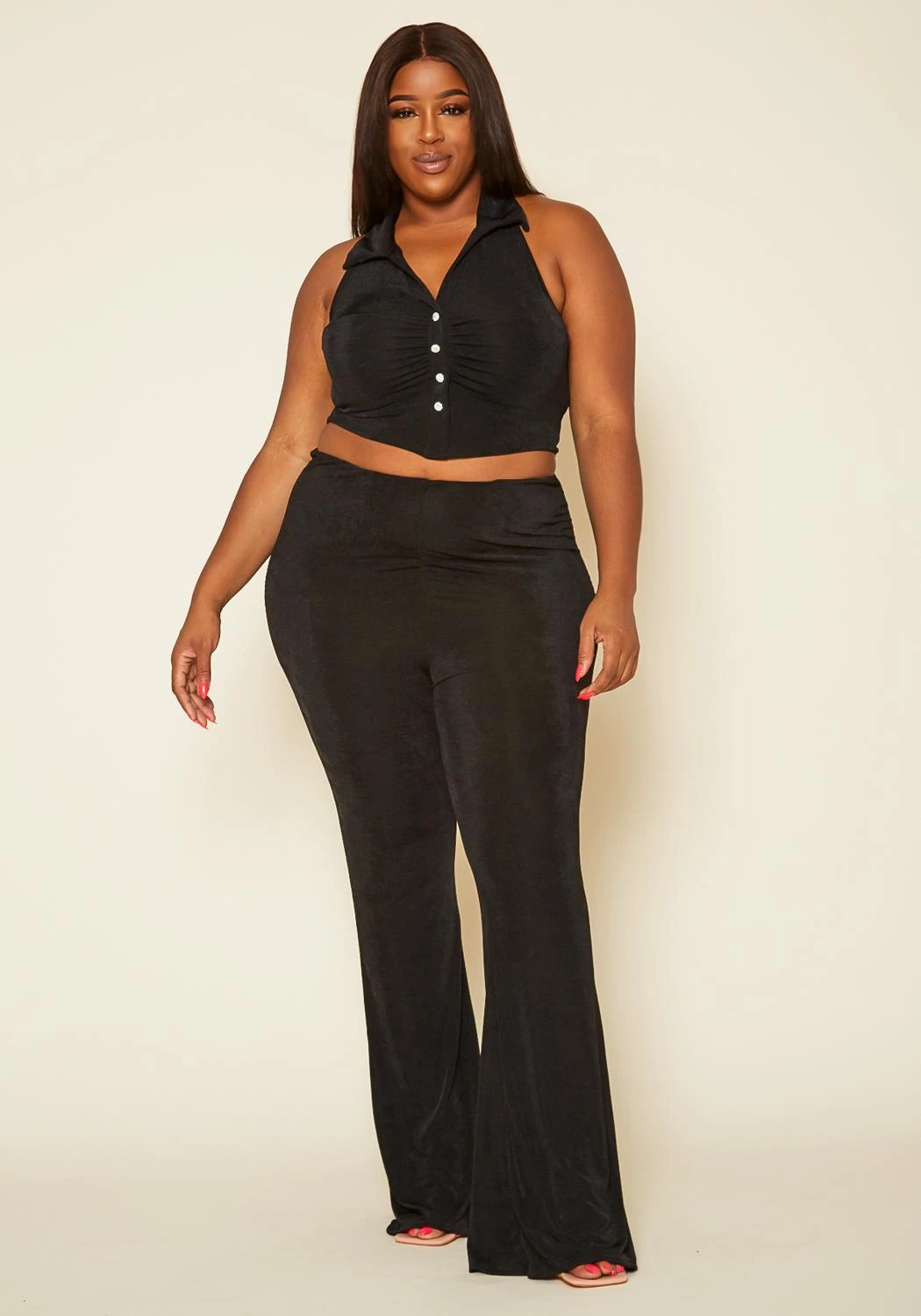 Plus Size Ruched Halter Top & Pants Set 1 Plus Size Ruched Halter Top & Pants Set