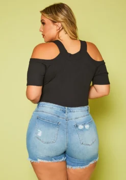 Plus Size Distressed Denim Shorts -Asoph Fashion Shop 2020607 002 4