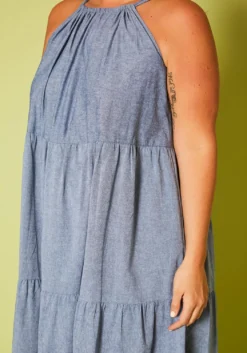 Plus Size Halter Neck Flare Maxi Dress 9 Plus Size Halter Neck Flare Maxi Dress -Asoph Fashion Shop 2020627 001 5