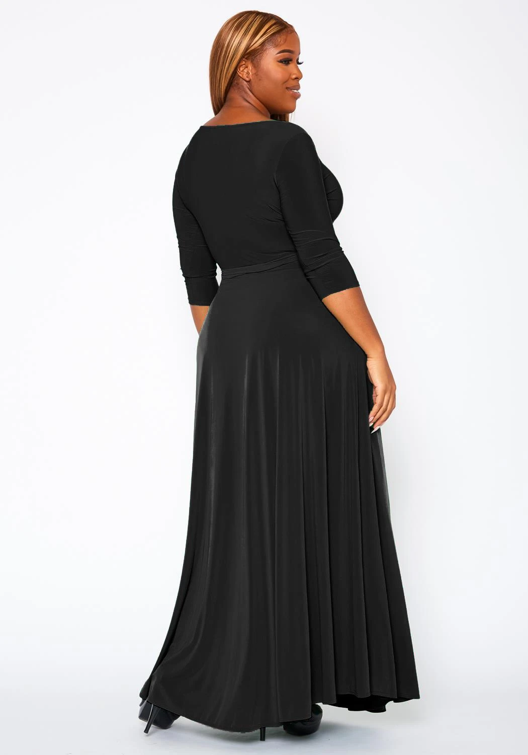 Plus Size Effortless Fit & Flare Maxi Dress 5 Plus Size Effortless Fit & Flare Maxi Dress - Image 5