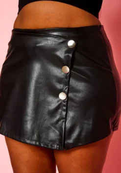 Plus Size Faux Leather Skort -Asoph Fashion Shop 2021301 001 5