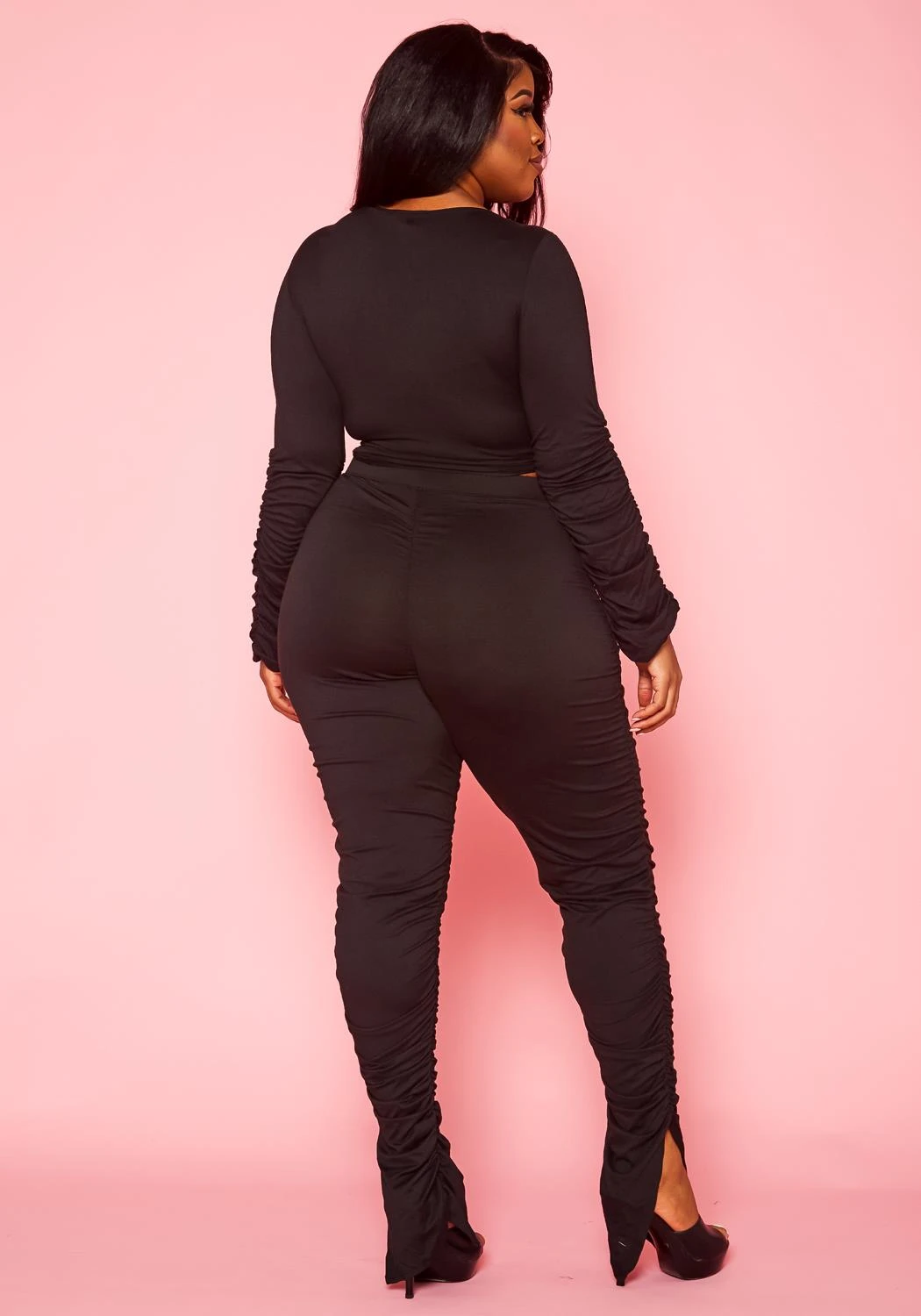 Plus Size Wrap Crop Top & Ruched Leggings Set 5 Plus Size Wrap Crop Top & Ruched Leggings Set - Image 5