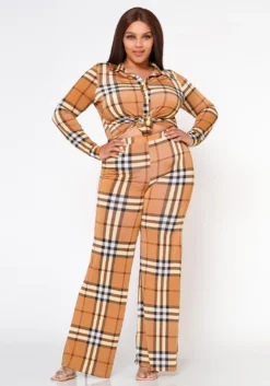 Plus Size Doing It All Plaid Pattern Coord Set