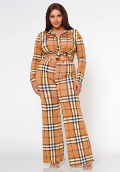 Plus Size Doing It All Plaid Pattern Coord Set -Asoph Fashion Shop 2022605 001 2