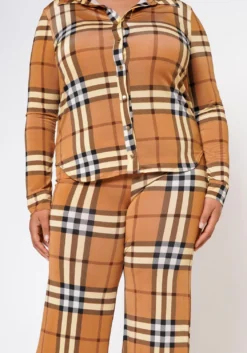 Plus Size Doing It All Plaid Pattern Coord Set -Asoph Fashion Shop 2022605 001 5