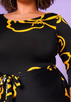 Plus Size Golden Floral Print Fit & Flare Maxi Dress -Asoph Fashion Shop 2022613 001 4