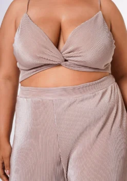 Plus Size Pleated Twist Hem Cami Top & Flare Pants Set -Asoph Fashion Shop 2022635 002 5